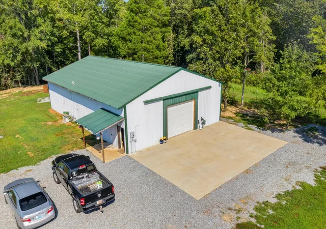 Photo 3 of Single family home for sale at 227 Whitetail Ln, Hazel, KY 42049 | MLS# 26017657 | Listing updated on 2026-09-08