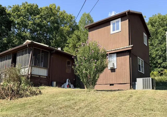 Photo 3 of Single family home for sale at 191 Slusher Cemetery Rd, Corbin, KY 40701 | MLS# 26023846 | Listing updated on 2026-10-02