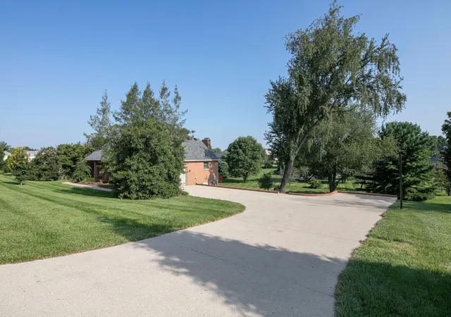 Photo 3 of Single family home for sale at 152 Treetop Ct, Georgetown, KY 40324 | MLS# 26023848 | Listing updated on 2026-09-03