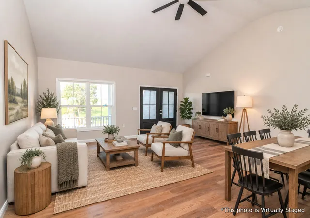 Photo 2 of Single family home for sale at 251 Boones Crk Rd, Lancaster, KY 40444 | MLS# 26019963 | Listing updated on 2026-10-13