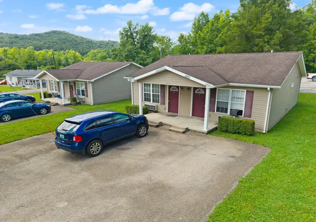 Photo 3 of House for sale at 150 Mynhier Rd, Morehead, KY 40351 | MLS# 26027518 | Listing updated on 2026-10-14