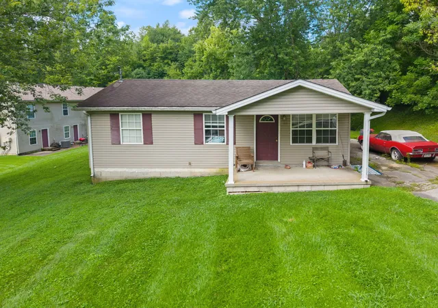 Photo 4 of House for sale at 150 Mynhier Rd, Morehead, KY 40351 | MLS# 26027518 | Listing updated on 2026-10-14