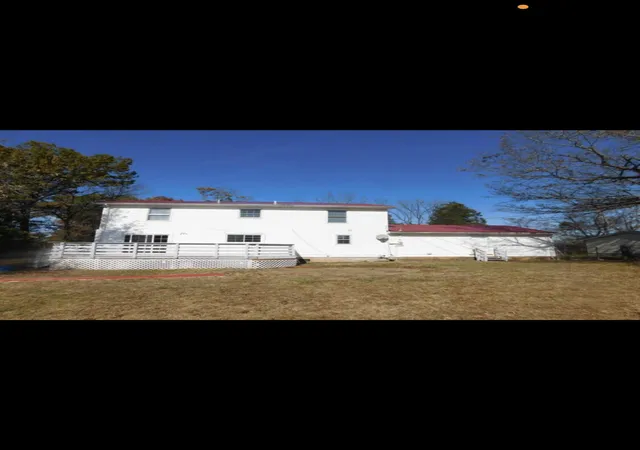Photo 2 of Single family home for sale at 135 Tandy Ln, Oak Grove, KY 42262 | MLS# 26024103 | Listing updated on 2026-09-02