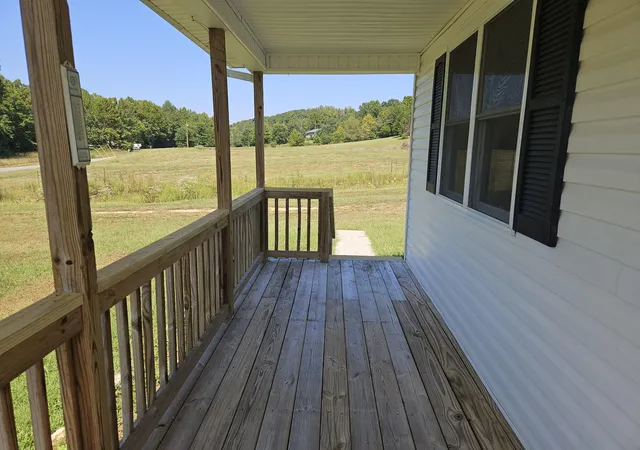 Photo 2 of Sale Pending at 4558 Upper Brush Crk Rd, Hustonville, KY 40437 | MLS# 26020762 | Listing updated on 2026-10-13