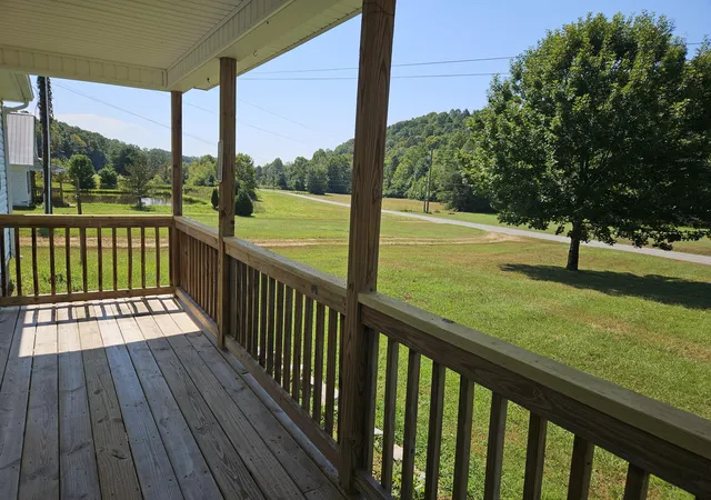 Photo 3 of Sale Pending at 4558 Upper Brush Crk Rd, Hustonville, KY 40437 | MLS# 26020762 | Listing updated on 2026-10-13