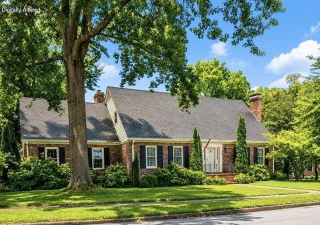 Photo 1 of Single family home for sale at 2092 Bridgeport Dr, Lexington, KY 40502 | MLS# 26021349 | Listing updated on 2026-09-14