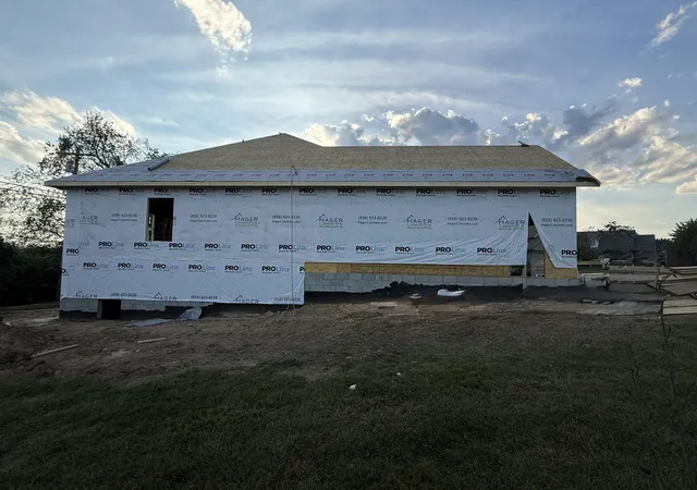 Photo 3 of Single family home for sale at 1312 Vineyard Ct, Berea, KY 40403 | MLS# 26021264 | Listing updated on 2026-10-23
