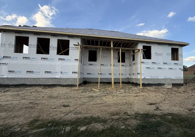 Photo 4 of Single family home for sale at 1312 Vineyard Ct, Berea, KY 40403 | MLS# 26021264 | Listing updated on 2026-10-23