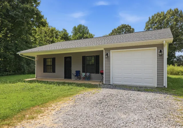 Photo 2 of Single family home for sale at 15 Co Rd 1138, Arlington, KY 42021 | MLS# 26025356 | Listing updated on 2026-09-15