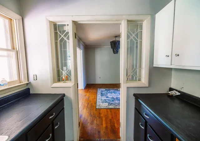 Photo 3 of Single family home for sale at 205 S Benson Rd, Frankfort, KY 40601 | MLS# 26021434 | Listing updated on 2026-09-30