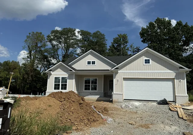 Photo 1 of Single family home for sale at 300 Krauss Dr, Nicholasville, KY 40356 | MLS# 26021595 | Listing updated on 2026-09-14