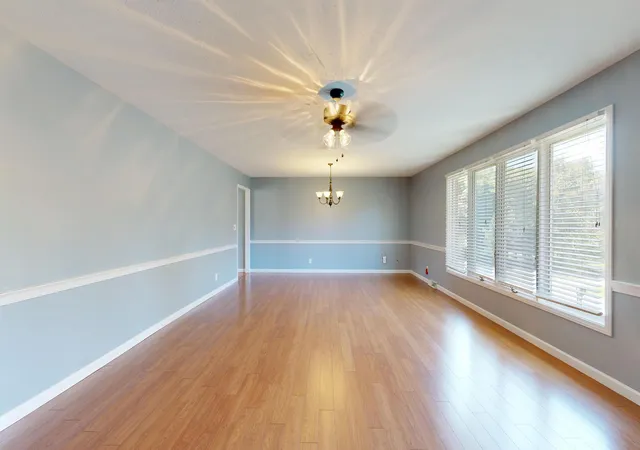 Photo 3 of Single family home for sale at 110 Highland Church Rd, Paducah, KY 42001 | MLS# 26024307 | Listing updated on 2026-09-10