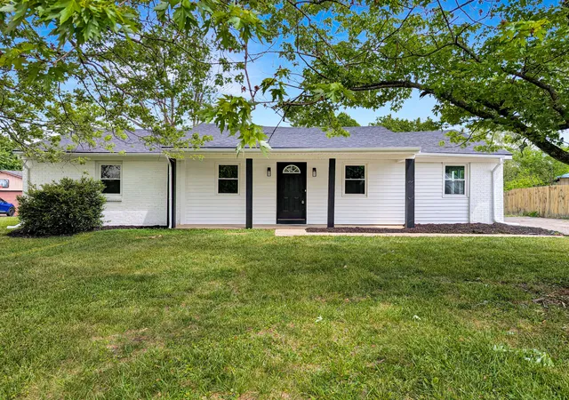 Photo 1 of Single family home for sale at 124 Edgewood Dr, Stanford, KY 40484 | MLS# 26021588 | Listing updated on 2026-10-13