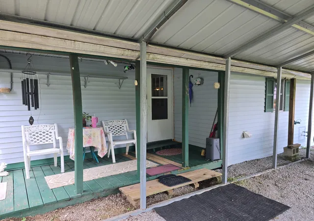 Photo 3 of Single family home for sale at 8243 Ky 1676, Science Hill, KY 42553 | MLS# 26021759 | Listing updated on 2026-10-05