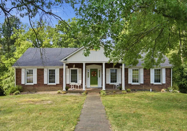 Photo 3 of Single family home for sale at 149 Mercer Ave, Harrodsburg, KY 40330 | MLS# 26021994 | Listing updated on 2026-09-10