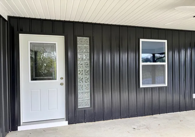 Photo 3 of Single family home for sale at 435 Mcguire Ave, Beattyville, KY 41311 | MLS# 26022227 | Listing updated on 2026-10-16
