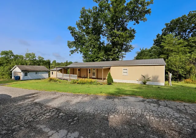 Photo 1 of Single family home for sale at 353 Mcfarland Dr, Corinth, KY 41010 | MLS# 26024468 | Listing updated on 2026-09-05