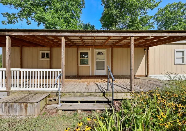 Photo 2 of Single family home for sale at 353 Mcfarland Dr, Corinth, KY 41010 | MLS# 26024468 | Listing updated on 2026-09-05