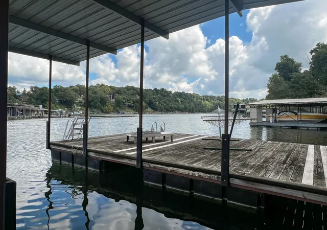 Photo 3 of Single family home for sale at 251 Herrington Woods, Harrodsburg, KY 40330 | MLS# 26022731 | Listing updated on 2026-10-13