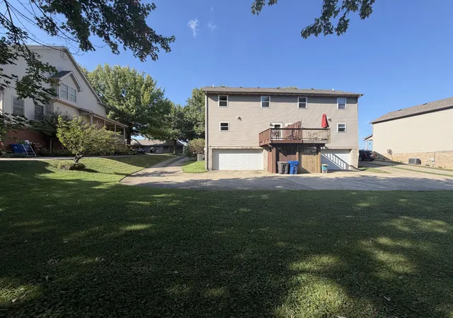 Photo 4 of Single family home for sale at 127 Bay Hl Dr, Winchester, KY 40391 | MLS# 26022409 | Listing updated on 2026-10-13