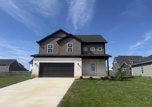 Single family home for sale at 136 Patchen Dr, Nicholasville, KY 40356 | MLS# 26022382