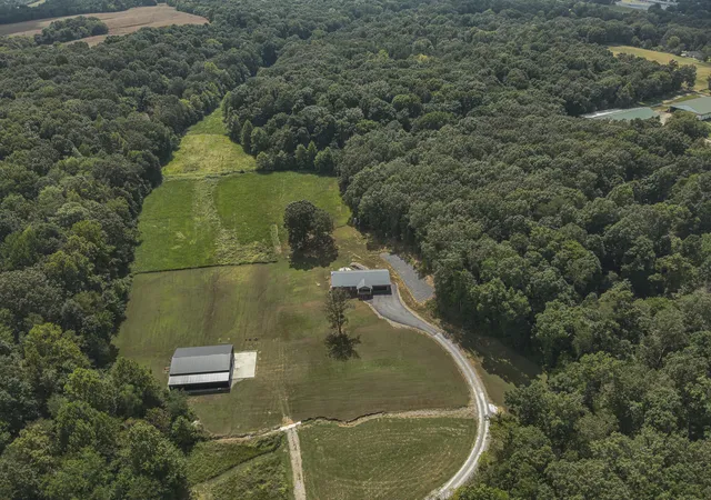 Photo 3 of Sale Pending at 1930 Dogtown Rd, Benton, KY 42025 | MLS# 26024797 | Listing updated on 2026-09-18