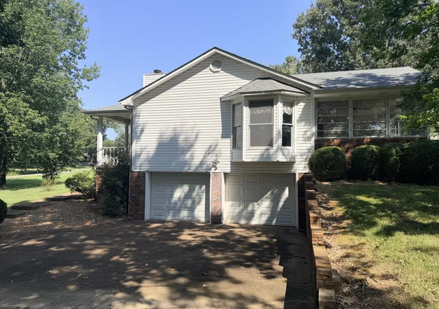 Photo 3 of Single family home for sale at 30 Black River Rd, Gilbertsville, KY 42044 | MLS# 26024285 | Listing updated on 2026-09-07
