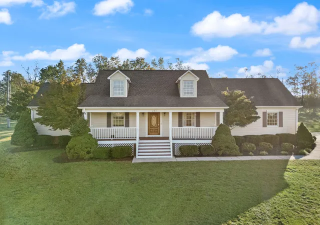 Photo 2 of Single family home for sale at 144 Highview Path, Georgetown, KY 40324 | MLS# 26026945 | Listing updated on 2026-10-13