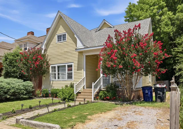Photo 2 of Sale Pending at 522 N 8th Street, Paducah, KY 42001 | MLS# 26023969 | Listing updated on 2026-09-06