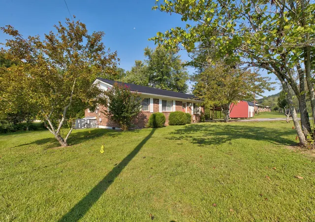 Photo 1 of Sale Pending at 3737 Paint Crk Rd, Stanton, KY 40380 | MLS# 26024281 | Listing updated on 2026-09-04