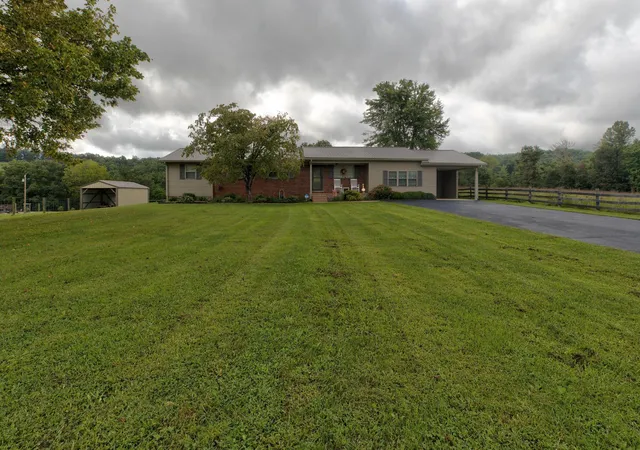 Photo 2 of Single family home for sale at 1375 Kentucky 882, Ezel, KY 41425 | MLS# 26025401 | Listing updated on 2026-10-13
