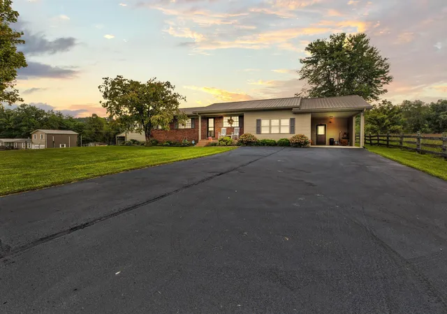 Photo 4 of Single family home for sale at 1375 Kentucky 882, Ezel, KY 41425 | MLS# 26025401 | Listing updated on 2026-10-13