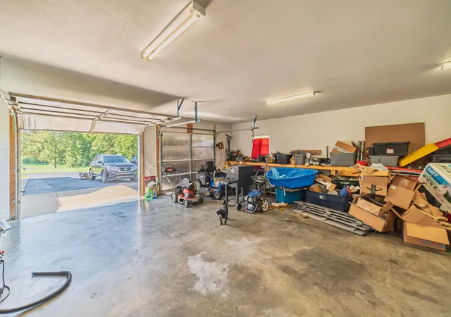 Photo 35 of Single family home for sale at 10025 Childress Rd, West Paducah, KY 42086 | MLS# 26023978 | Listing updated on 2026-09-01