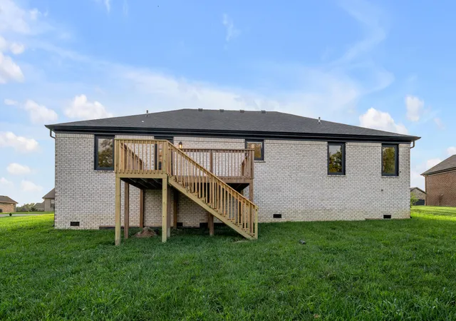 Photo 2 of Single family home for sale at 155 Patriot Trl, Berea, KY 40403 | MLS# 26023087 | Listing updated on 2026-10-18