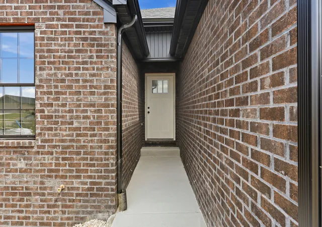 Photo 3 of Single family home for sale at 482 Wyldwood Wy, Berea, KY 40403 | MLS# 26023685 | Listing updated on 2026-09-01