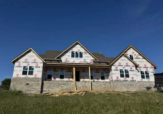 Photo 2 of Sale Pending at 128 Lauren Ln, Lancaster, KY 40444 | MLS# 26022883 | Listing updated on 2026-10-17