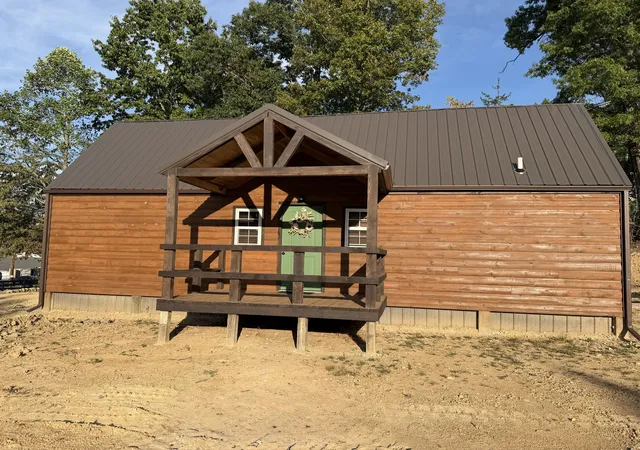 Photo 3 of Single family home for sale at 627 Somerset Rd, London, KY 40741 | MLS# 26022969 | Listing updated on 2026-10-13