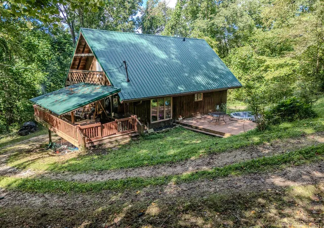 Photo 1 of Sale Pending at 85 Knipp Hollow Road, Morehead, KY 40351 | MLS# 26023015 | Listing updated on 2026-10-13