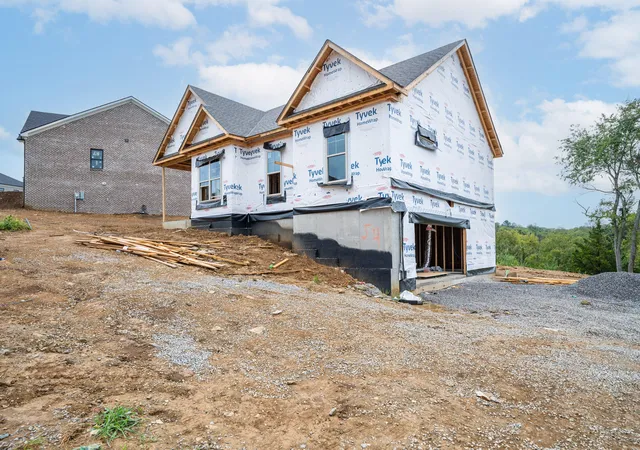 Photo 3 of Single family home for sale at 317 Circle Point Dr, Richmond, KY 40475 | MLS# 26023586 | Listing updated on 2026-09-11