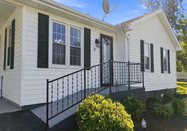 Photo 2 of Single family home for sale at 85 Woodland Pl, Mount Vernon, KY 40456 | MLS# 26024069 | Listing updated on 2026-09-02