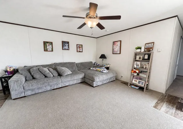 Photo 3 of Single family home for sale at 240 Crestview, Flemingsburg, KY 41041 | MLS# 26024254 | Listing updated on 2026-09-03