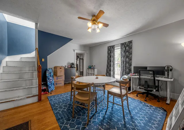 Photo 3 of Single family home for sale at 237 W Higgins St, Midway, KY 40347 | MLS# 26023757 | Listing updated on 2026-10-15