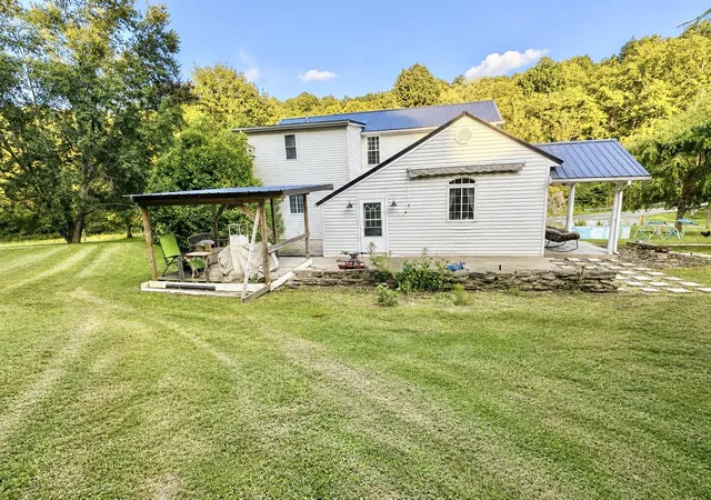Photo 3 of Single family home for sale at 3076 S Ripley Rd, Maysville, KY 41056 | MLS# 26023277 | Listing updated on 2026-09-10