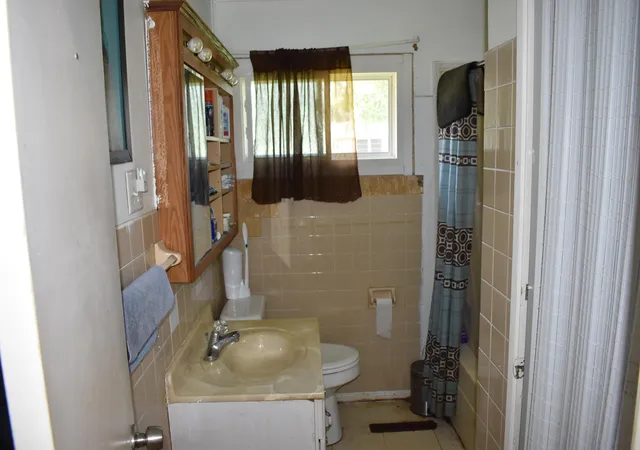 Photo 13 of Sale Pending at 2810 Alabama St, Paducah, KY 42003 | MLS# 26024650 | Listing updated on 2026-09-12