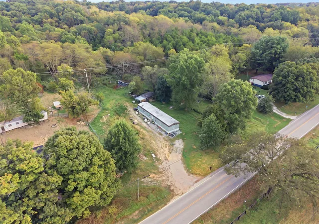 Photo 3 of Single family home for sale at 3349 Cincinnati Rd, Georgetown, KY 40324 | MLS# 26024139 | Listing updated on 2026-10-13