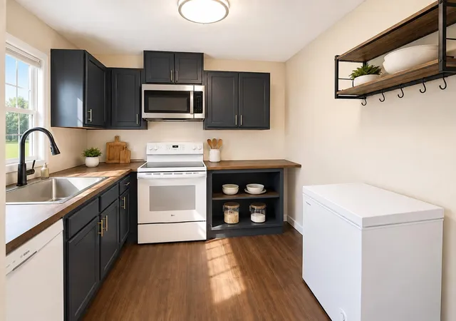 Photo 30 of Sale Pending at 101 April Dr, Junction City, KY 40440 | MLS# 26023317 | Listing updated on 2026-09-25