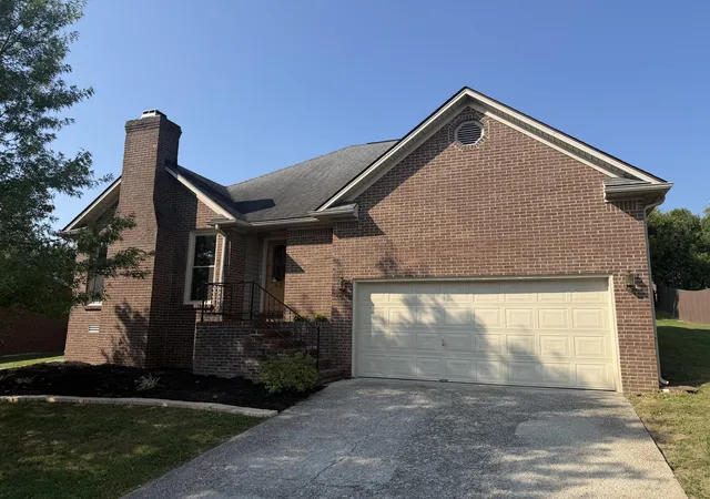 Photo 64 of Single family home for sale at 420 Calmes Blvd, Winchester, KY 40391 | MLS# 26024212 | Listing updated on 2026-09-03