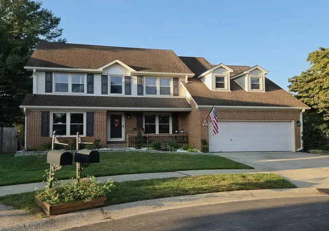 Photo 2 of Single family home for sale at 804 Palomino Ln, Lexington, KY 40503 | MLS# 26026724 | Listing updated on 2026-10-20