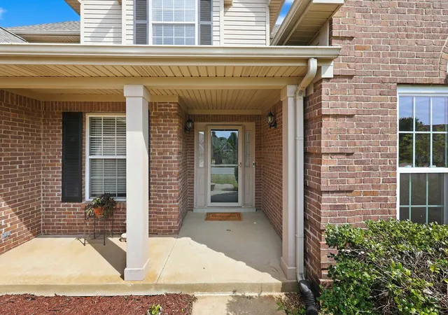 Photo 2 of Single family home for sale at 312 Mission Hills Ct, Lexington, KY 40511 | MLS# 26026222 | Listing updated on 2026-10-13