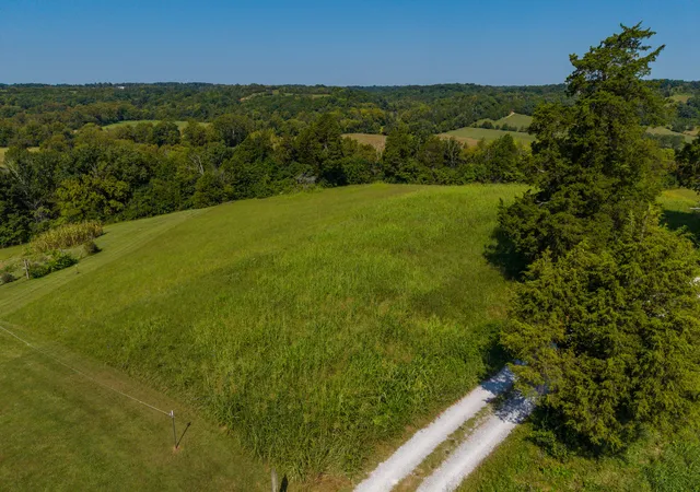Photo 3 of Sale Pending at 650 Holladay Ln, Waco, KY 40385 | MLS# 26024227 | Listing updated on 2026-09-25
